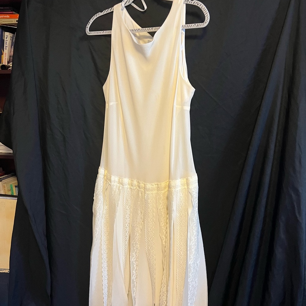 Women’s dress